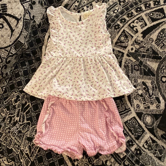 New 4T Set - Picture 1 of 6